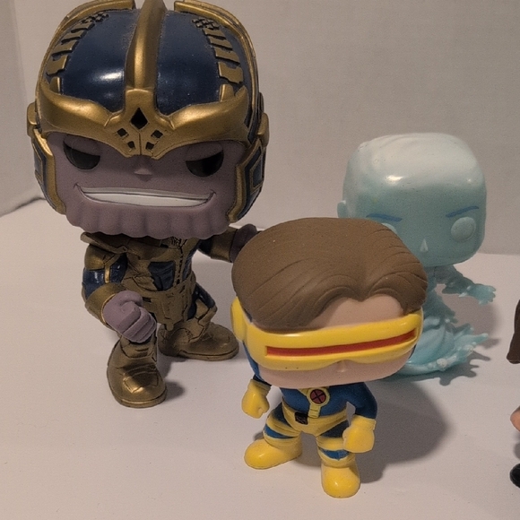 Funko Marvel Action Figure Bobble Head - Picture 2 of 3